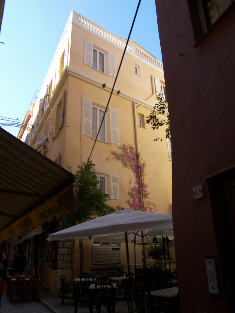 placeholder image-sq