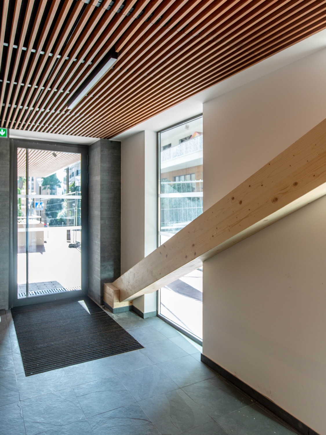 placeholder image-sq