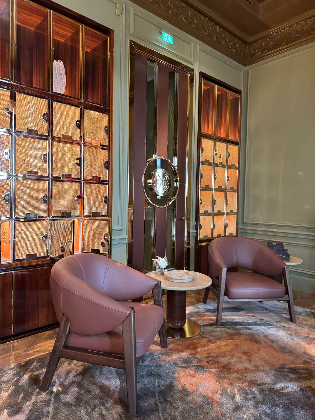 placeholder image-sq